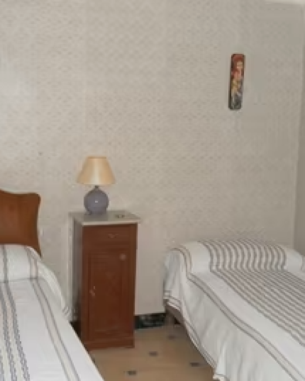 2fd18306-7c60-4d63-8b93-45ec7ec3f7f9