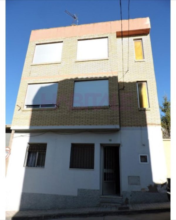 7b42fb2a3fe1d3c95b265c1be487dd4c