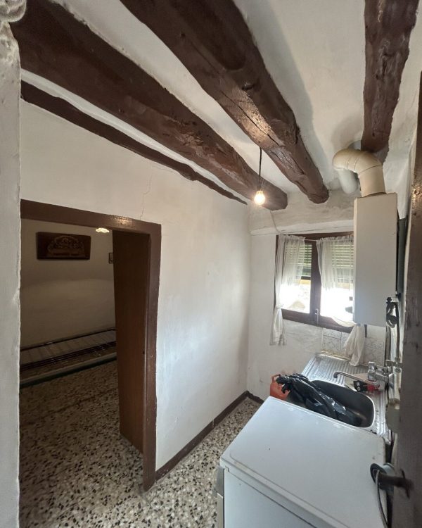 9089-LUNA-20-rotated