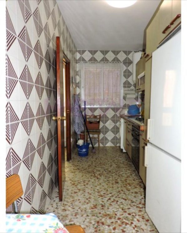 aa6f6cd073958f0a60265bea35be8a12