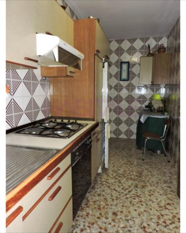 b989e5e57ae8e211bbf476e095c05235