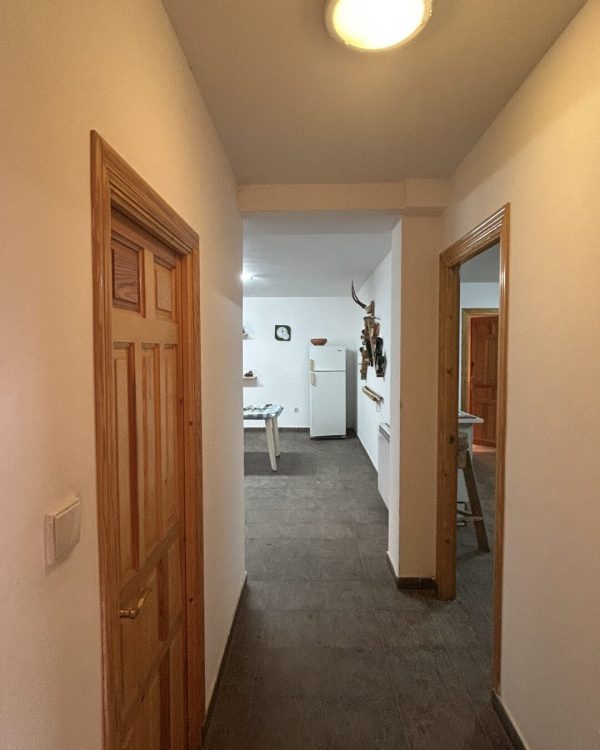 lacorvilla-8692-29-rotated